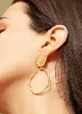 earing-2.webp